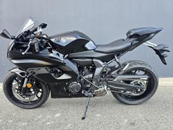 2025 Yamaha YZF-R7 LAMs YZF-R Black