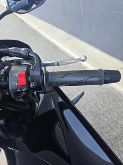 2025 Yamaha YZF-R7 LAMs YZF-R Black