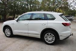 2020 Volkswagen Touareg 170TDI