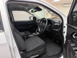 2023 Isuzu MU-X LS-U
