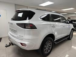 2023 Isuzu MU-X LS-U