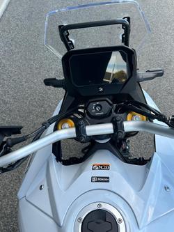 2026 Suzuki V-Strom 800DE V-Strom White
