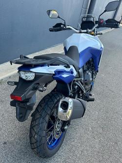 2026 Suzuki V-Strom 800DE V-Strom White