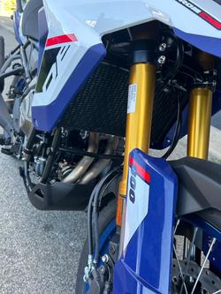 2026 Suzuki V-Strom 800DE V-Strom White