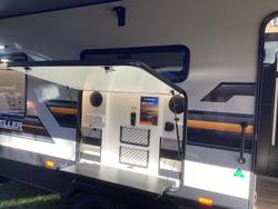 2026 Traveller Track 20