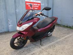 2015 Honda PCX MAROON