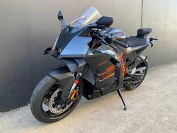 2026 Ktm 2026 KTM 990CC RC R BLACK