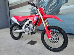 2026 Honda CRF250R Red