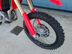 2026 Honda CRF250R Red