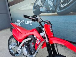 2026 Honda 2026 Honda 125CC CRF125FBTURED Red