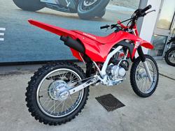 2026 Honda 2026 Honda 125CC CRF125FBTURED Red