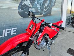 2026 Honda 2026 Honda 125CC CRF125FBTURED Red