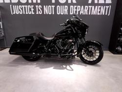 Harley-Davidson Street Glide Special 114 (flhxs)
