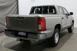 2025 Mitsubishi Triton GLX