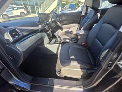 2025 Mahindra XUV3XO AX7L