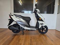 Suzuki Avenis 125