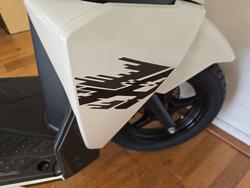 2026 Suzuki AVENIS 125 white