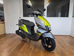 2026 Suzuki AVENIS 125 GREEN