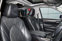 2021 Toyota Kluger Grande
