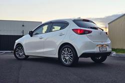 2022 Mazda 2 G15 GT