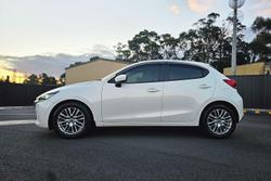 2022 Mazda 2 G15 GT