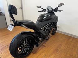 2017 Ducati DIAVEL Black