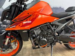 2024 Ktm 990 DUKE ORANGE