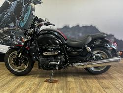 2018 Triumph ROCKET III ROADSTER Black