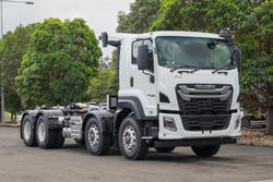 2025 Isuzu F Series FYJ 320-355 AT R60
