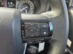 2020 Toyota Hilux SR