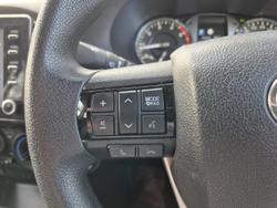 2020 Toyota Hilux SR
