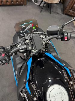 2026 BMW Motorrad S 1000 R Bluefire/Mugiallo Yellow