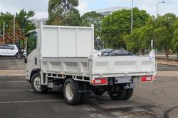 2025 Isuzu N Series NLR 45-150 DT D25