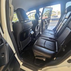 2023 Toyota Landcruiser Prado GXL