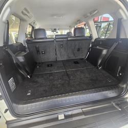2023 Toyota Landcruiser Prado GXL