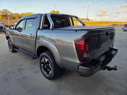 2021 Nissan Navara ST-X