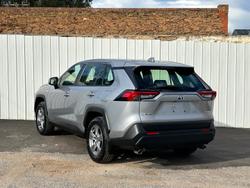 2024 Toyota RAV4 GX