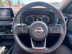 2024 Nissan X-TRAIL ST