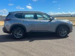 2024 Nissan X-TRAIL ST