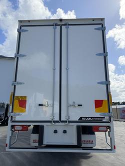 2026 Isuzu F Series FVL 260-300 AT R67