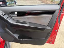 2015 HOLDEN COLORADO LTZ (4x4) RG MY16 Red