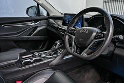 2023 LDV D90 Executive