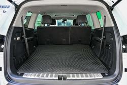 2023 LDV D90 Executive