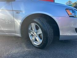 2013 Mitsubishi Lancer ES