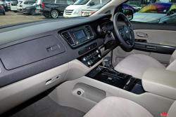 2017 Kia Carnival S