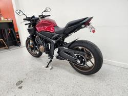 2024 Honda 2024 Honda NAKED CB650RAC ABS Red