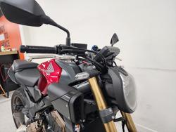 2024 Honda 2024 Honda NAKED CB650RAC ABS Red