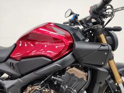 2024 Honda 2024 Honda NAKED CB650RAC ABS Red