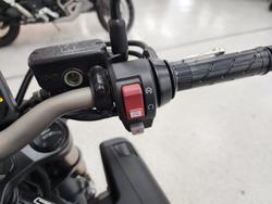 2024 Honda 2024 Honda NAKED CB650RAC ABS Red