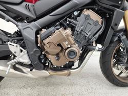 2024 Honda 2024 Honda NAKED CB650RAC ABS Red